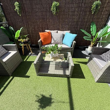 The Duplex Margate With Deck & Living Space Air Conditioning Екстер'єр фото