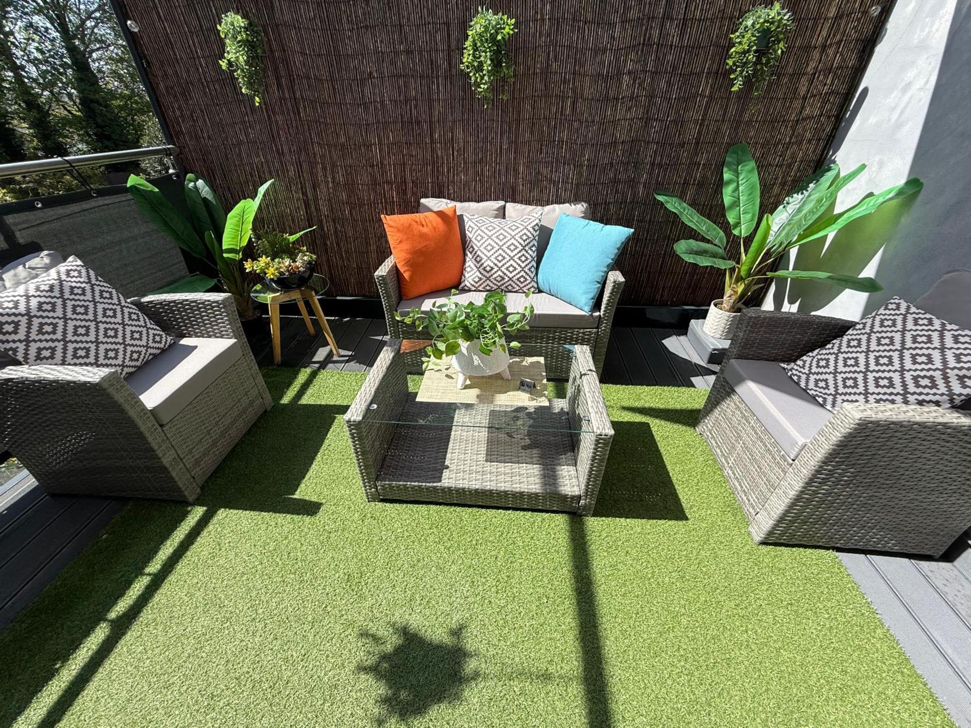 The Duplex Margate With Deck & Living Space Air Conditioning Екстер'єр фото