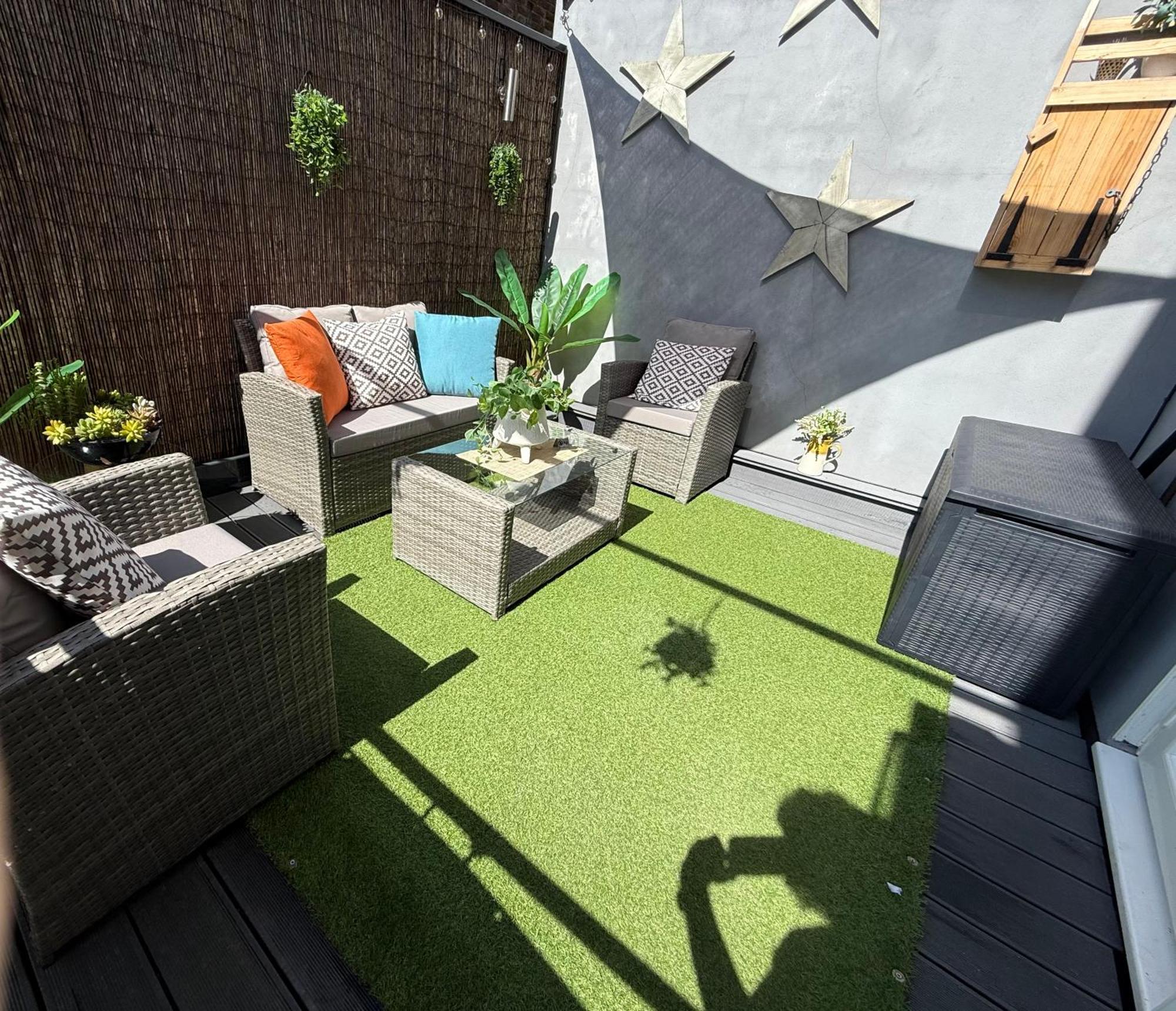 The Duplex Margate With Deck & Living Space Air Conditioning Екстер'єр фото